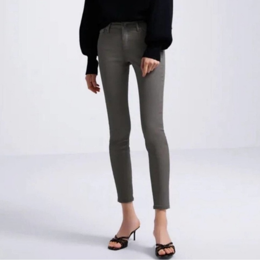 Zara NWT “mouse coated” women’s size 4 skinny mid-rise, slim fit